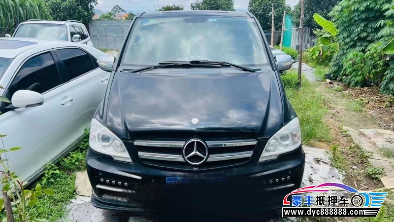 16年奔驰唯雅诺MPV抵押车出售