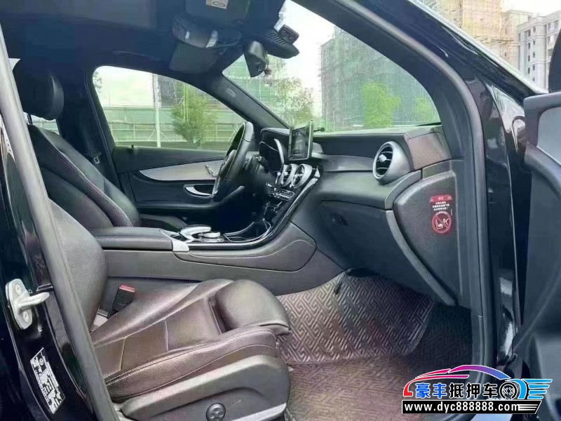 18年奔驰GLC(进口)轿车抵押车出售