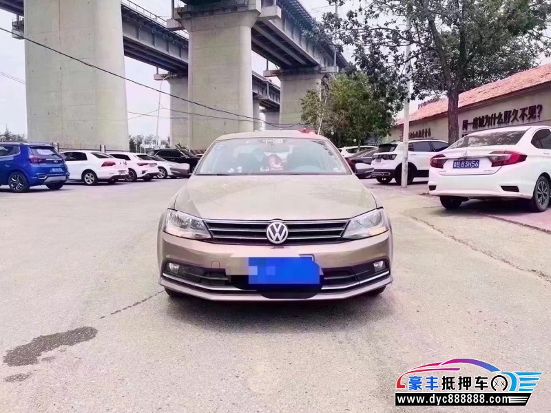 15年大众速腾轿车抵押车出售