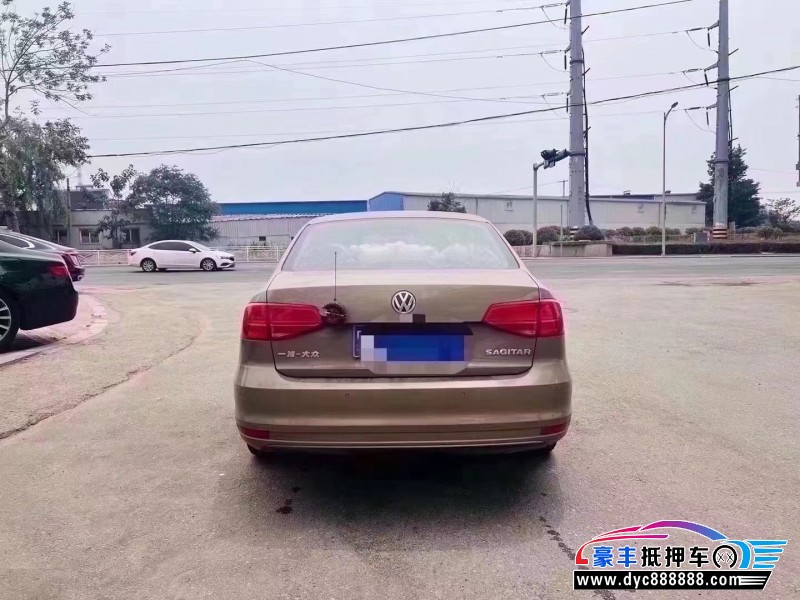 15年大众速腾轿车抵押车出售