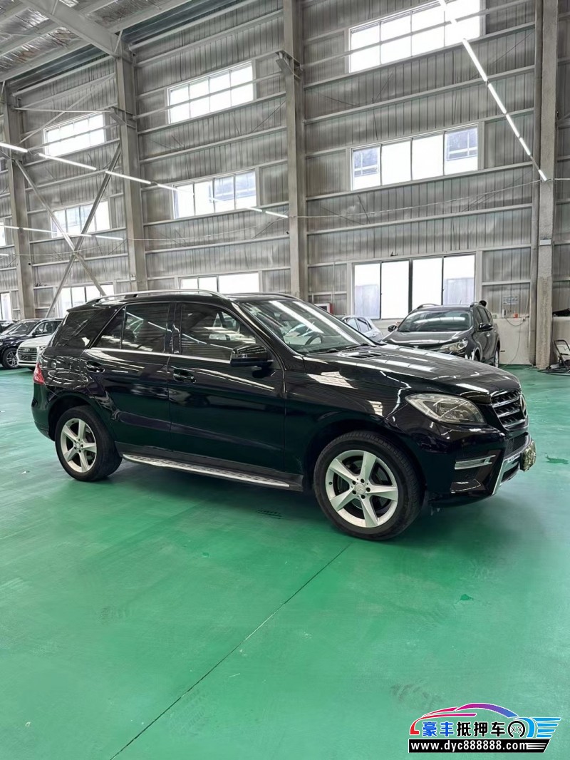 13年奔驰MLSUV抵押车出售