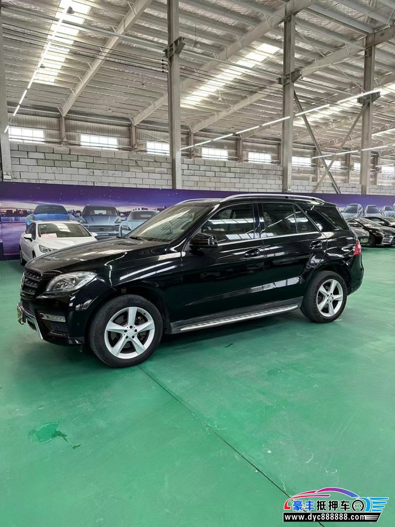13年奔驰MLSUV抵押车出售