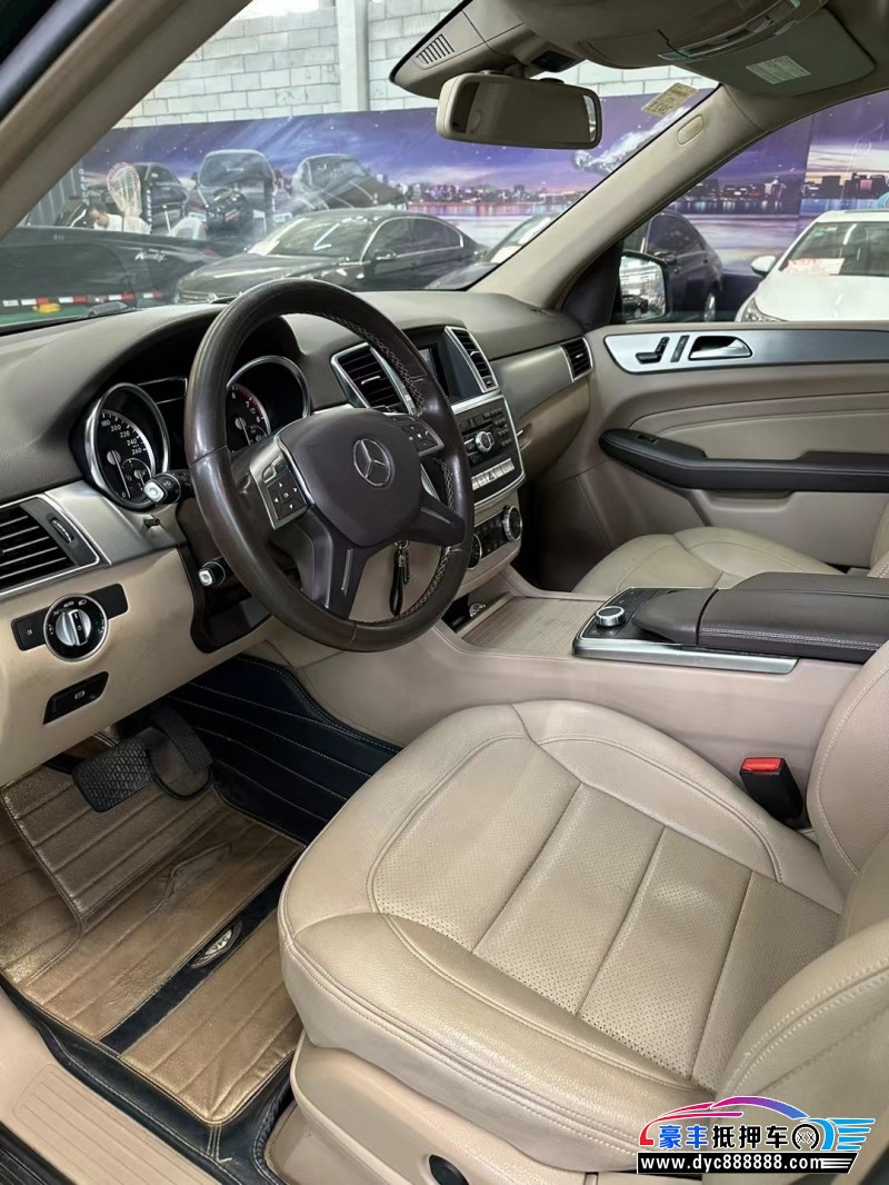 13年奔驰MLSUV抵押车出售