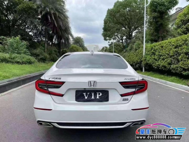 22年本田雅阁轿车抵押车出售