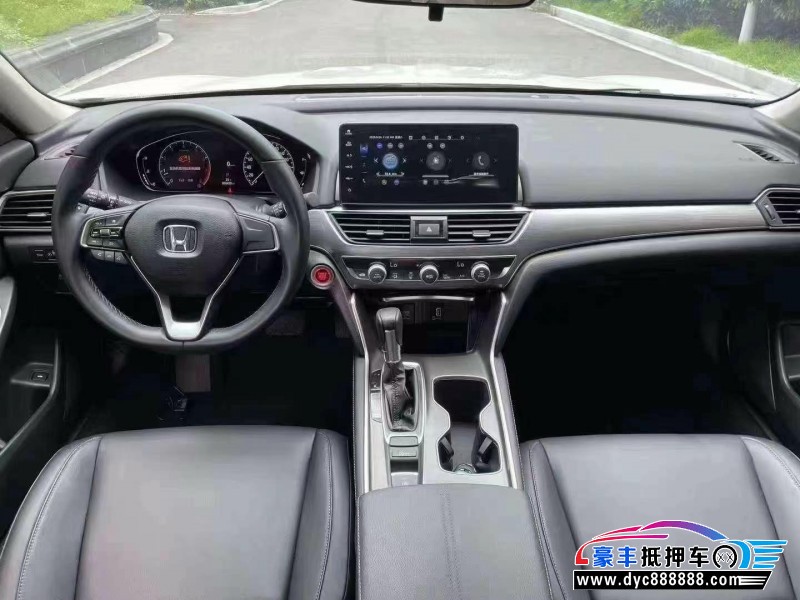 22年本田雅阁轿车抵押车出售