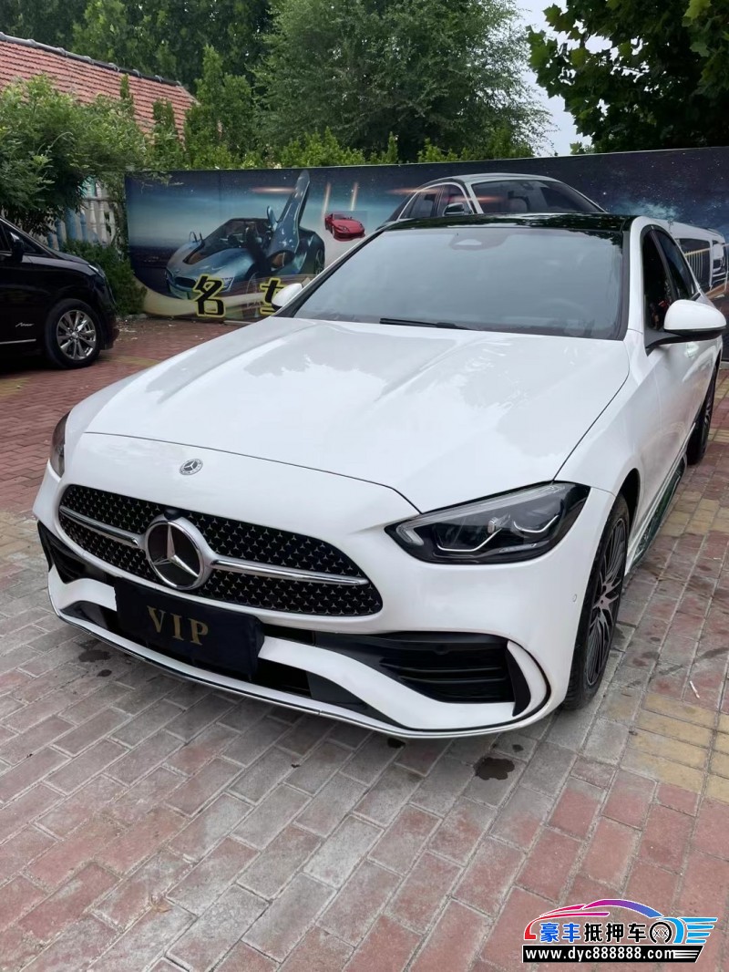 22年奔驰C轿车抵押车出售