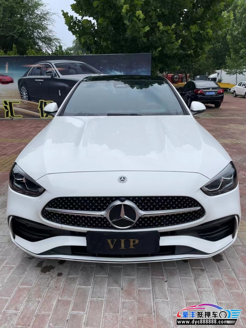 22年奔驰C轿车抵押车出售