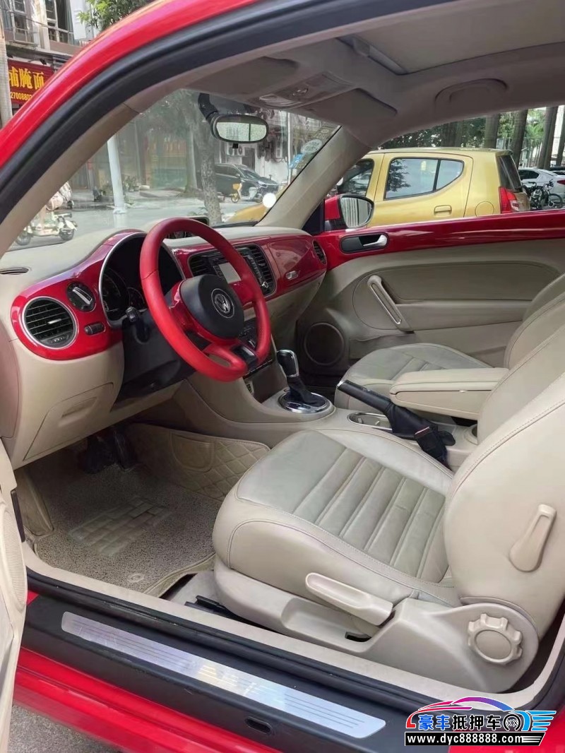 14年大众甲壳虫轿车抵押车出售