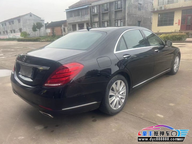 14年奔驰S轿车抵押车出售