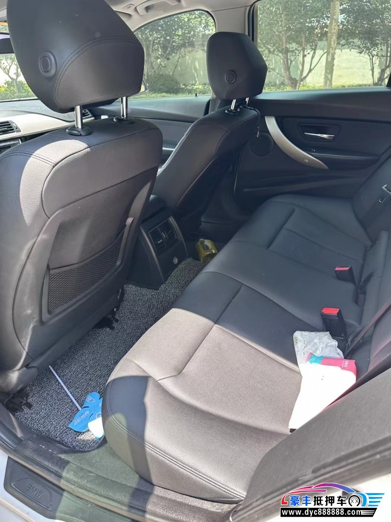 16年宝马3系轿车抵押车出售