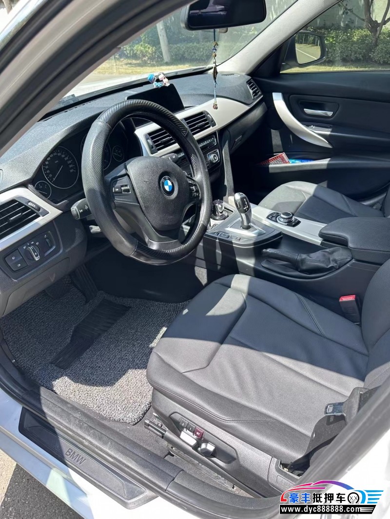 16年宝马3系轿车抵押车出售