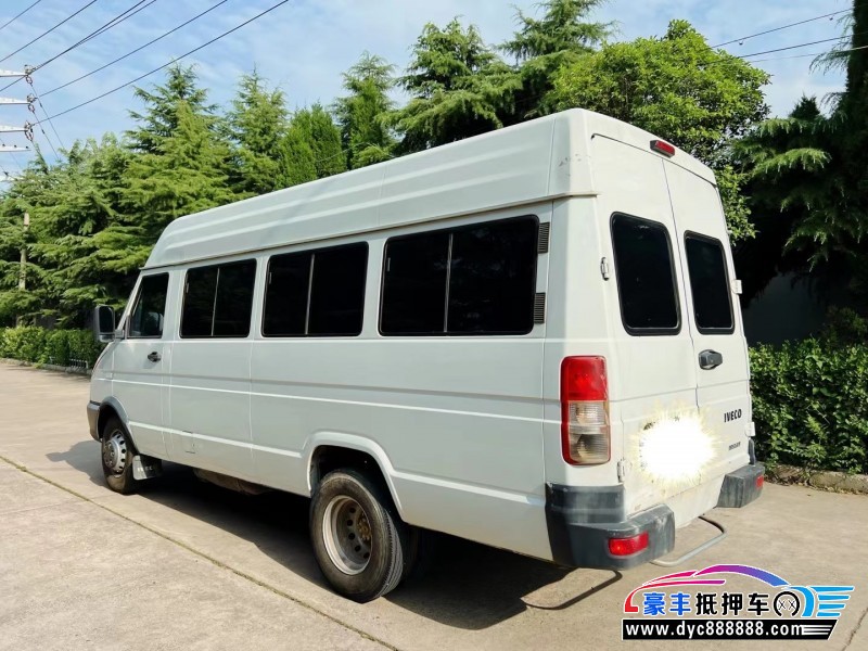 19年依维柯Iveco VISIONMPV抵押车出售