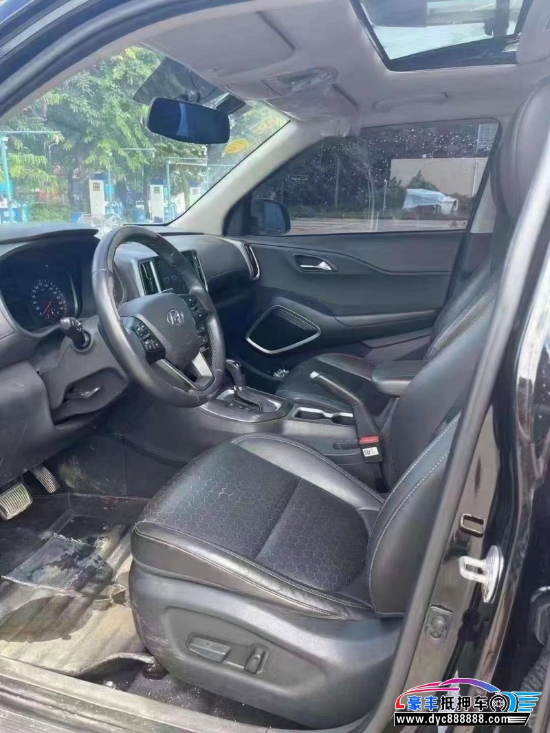 18年现代ix35轿车抵押车出售