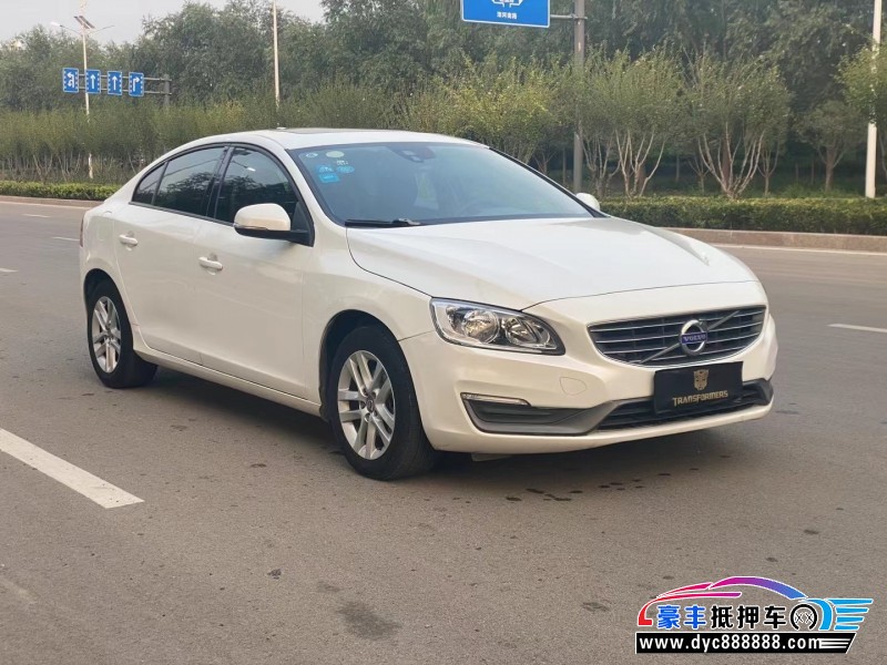 17年沃尔沃S60轿车抵押车出售