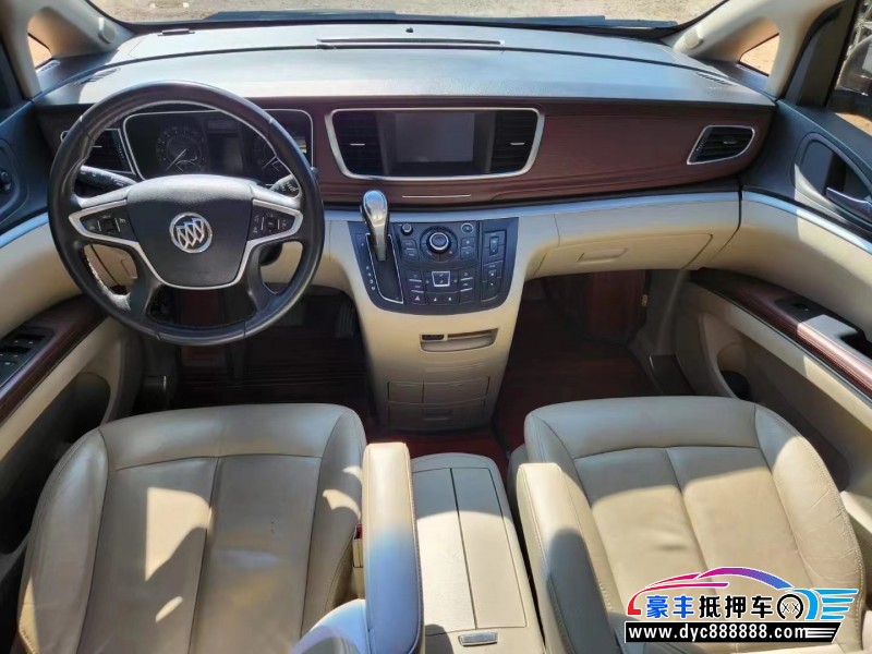 20年别克GL8MPV抵押车出售