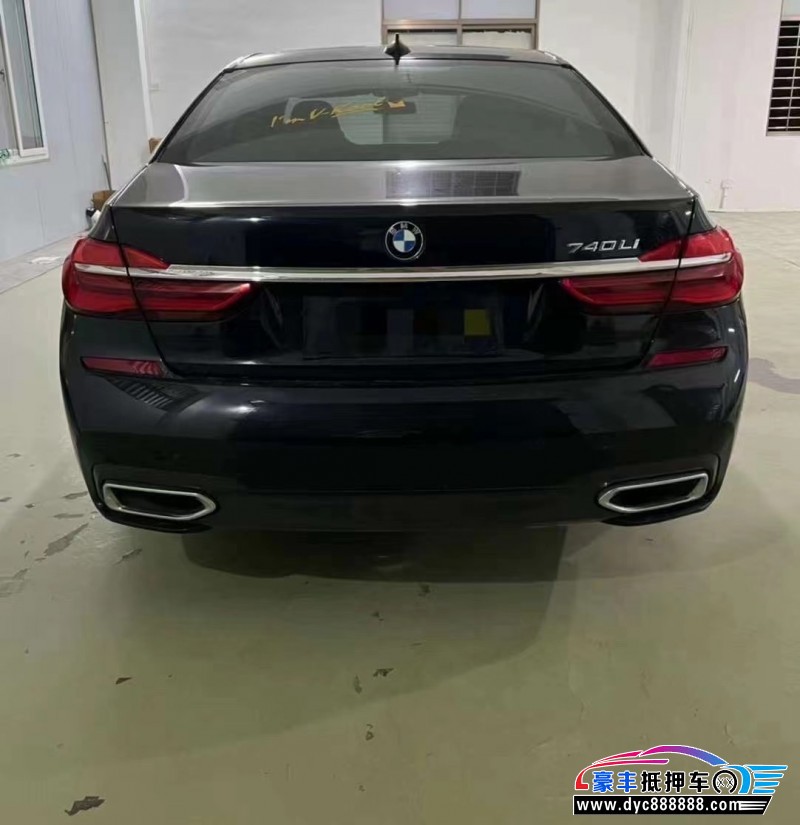 18年宝马7系轿车抵押车出售