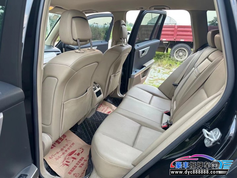 11年奔驰GLKSUV抵押车出售