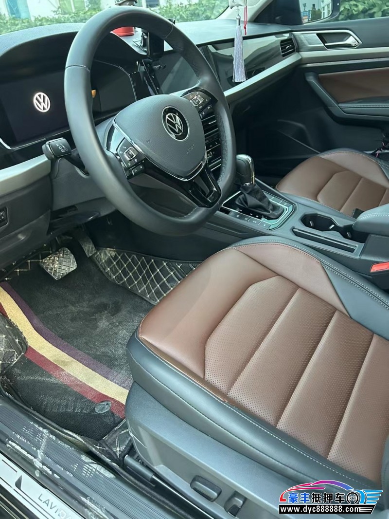 22年大众朗逸轿车抵押车出售