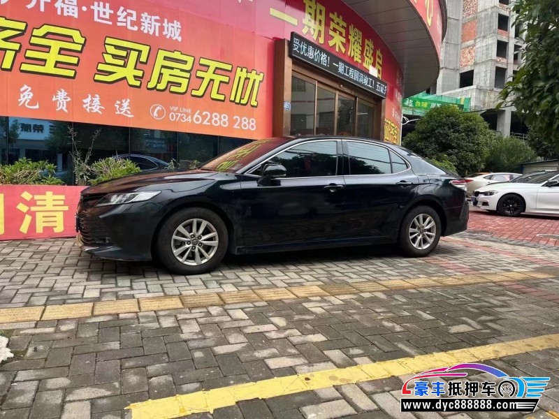 18年丰田凯美瑞轿车抵押车出售