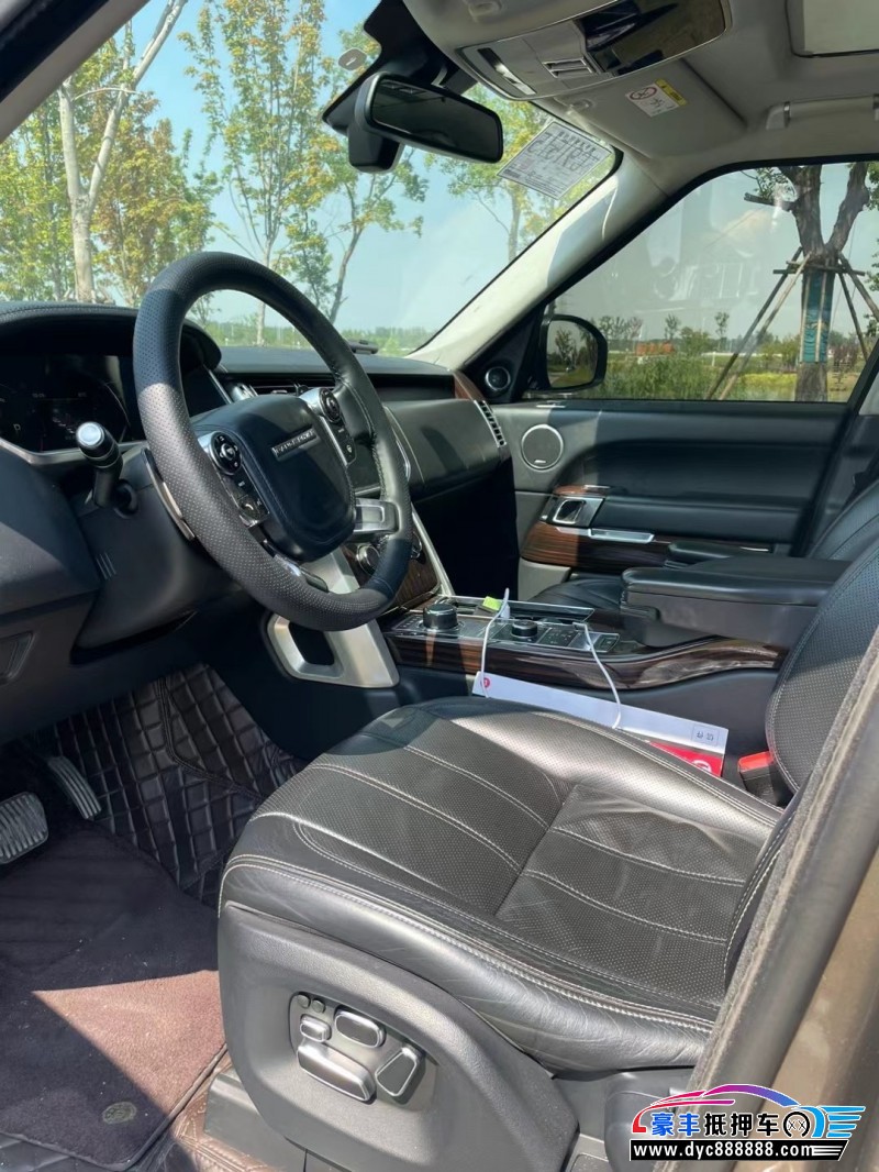 13年路虎揽胜行政轿车抵押车出售