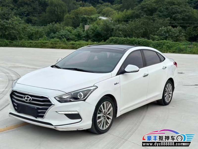 17年现代名图轿车抵押车出售