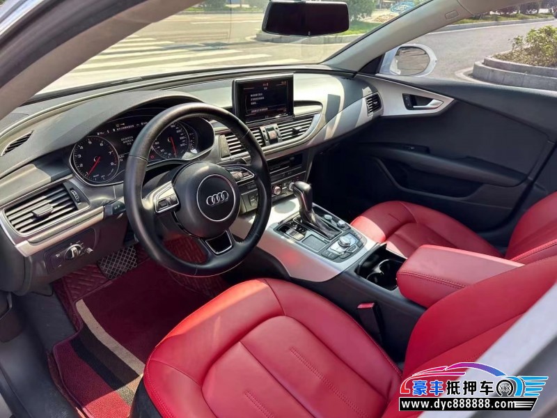 17年奥迪A7轿车抵押车出售