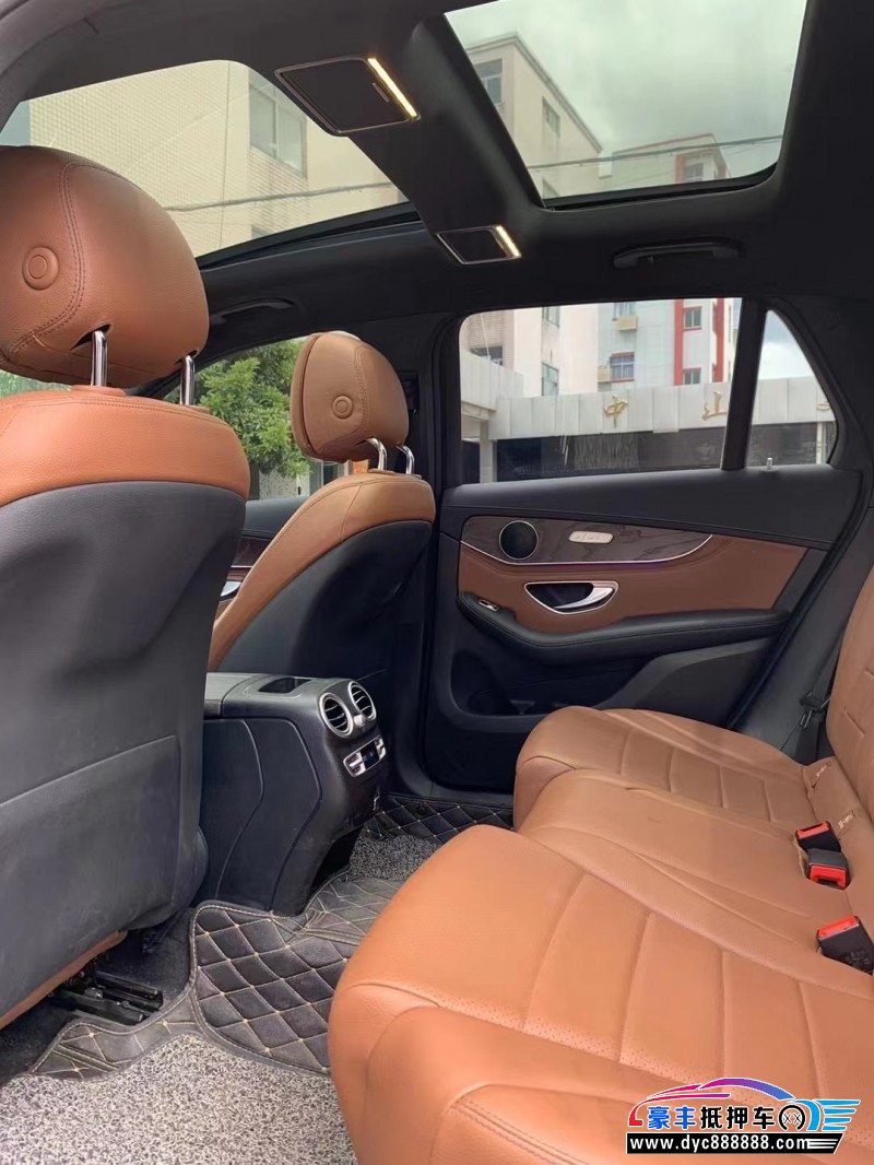 20年奔驰GLCSUV抵押车出售