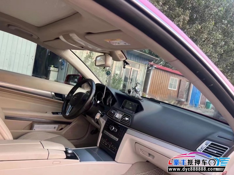 15年奔驰E轿车抵押车出售
