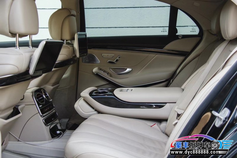 15年奔驰S轿车抵押车出售