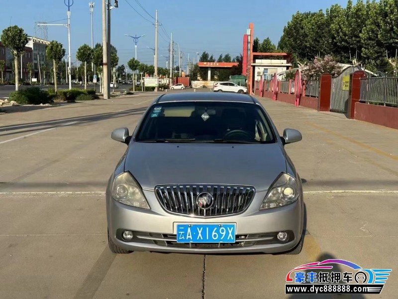 13年别克凯越轿车抵押车出售