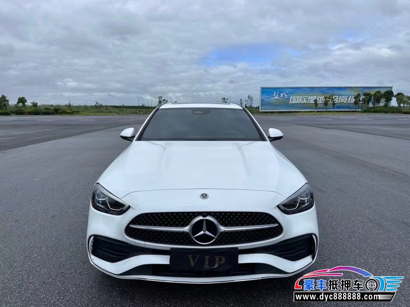 22年奔驰C轿车抵押车出售