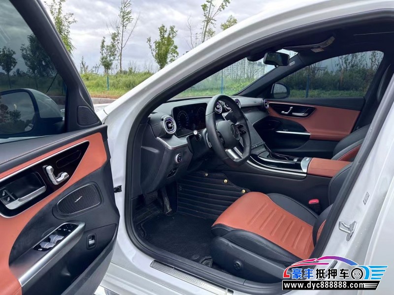 22年奔驰C轿车抵押车出售