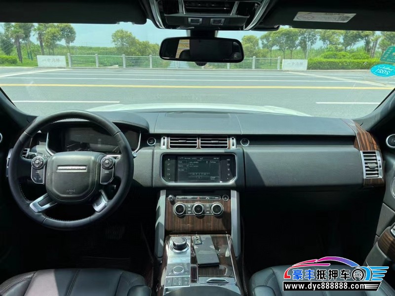 16年路虎揽胜行政轿车抵押车出售