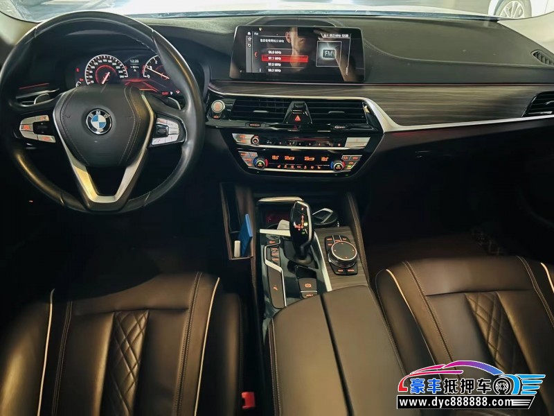 18年宝马5系轿车抵押车出售