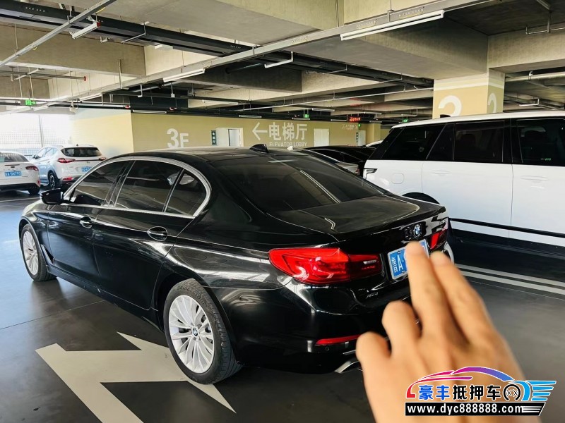 18年宝马5系轿车抵押车出售
