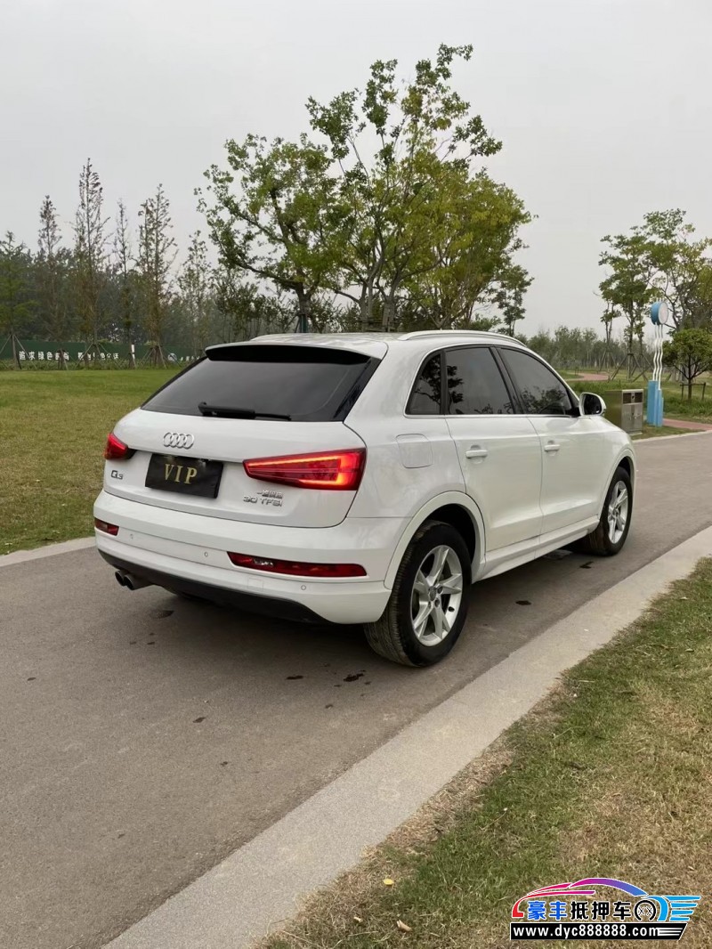 16年奥迪Q3轿车抵押车出售