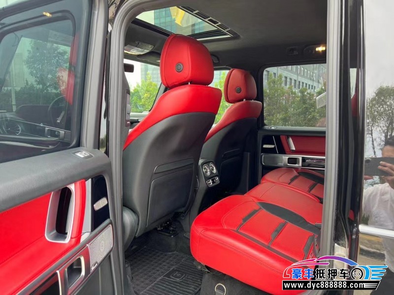 21年奔驰G轿车抵押车出售