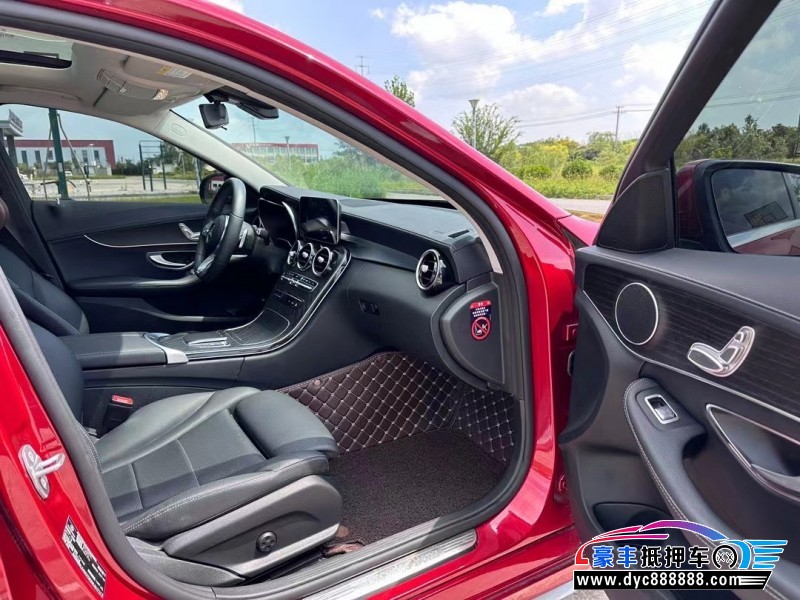 21年奔驰C轿车抵押车出售