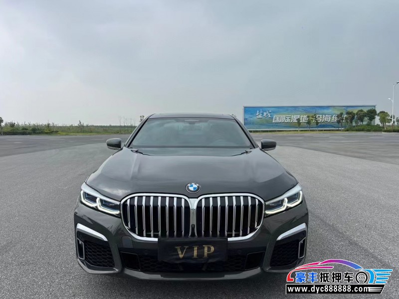 20年宝马7系轿车抵押车出售