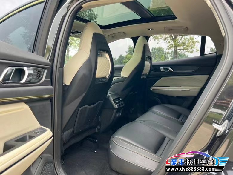 20年领克05轿车抵押车出售