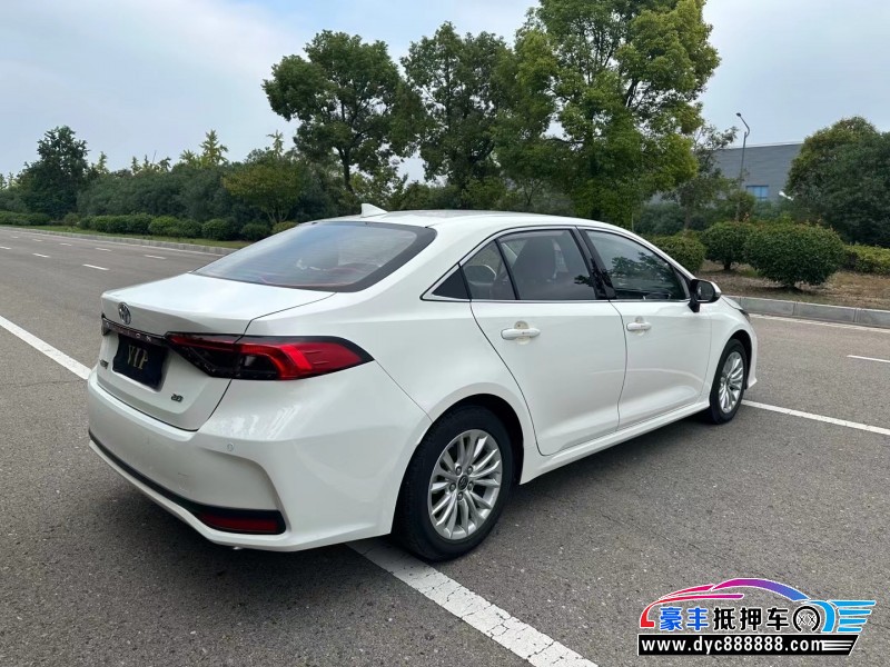 23年丰田亚洲狮轿车抵押车出售