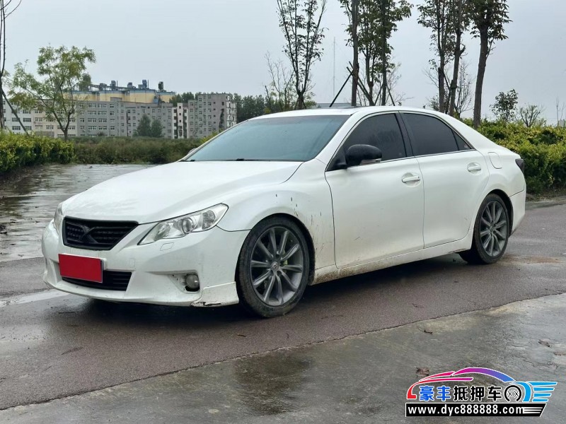 12年丰田锐志轿车抵押车出售