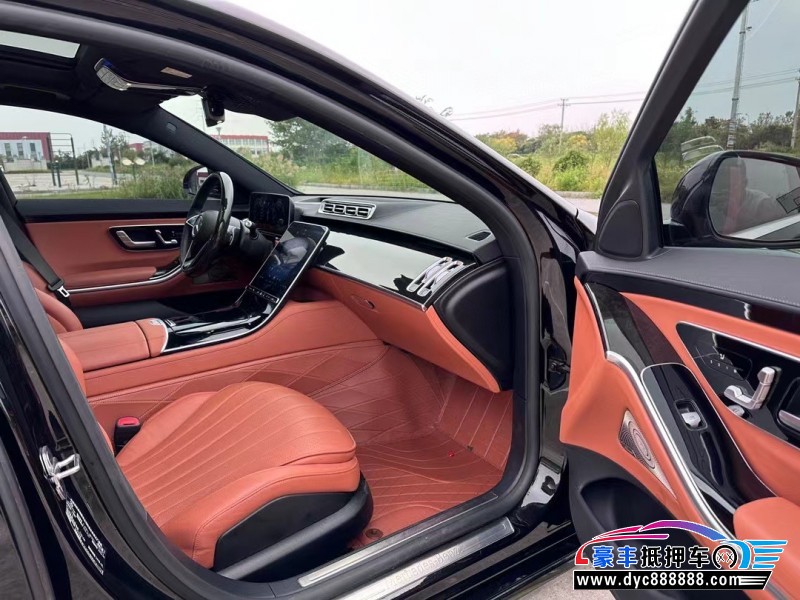 22年奔驰S轿车抵押车出售