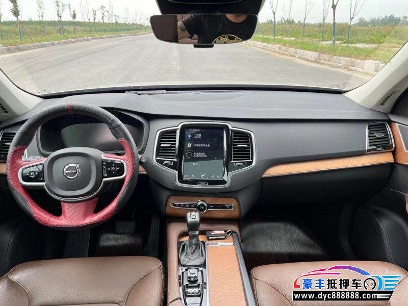 19年沃尔沃XC90轿车抵押车出售