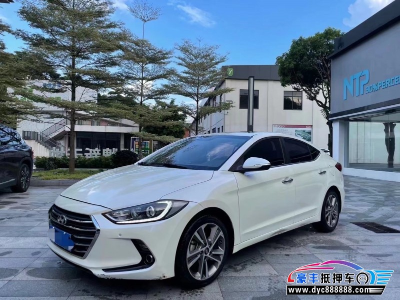 16年现代领动轿车抵押车出售