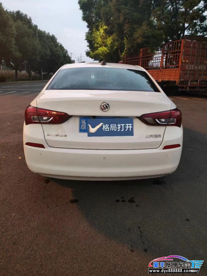 19年别克凯越轿车抵押车出售