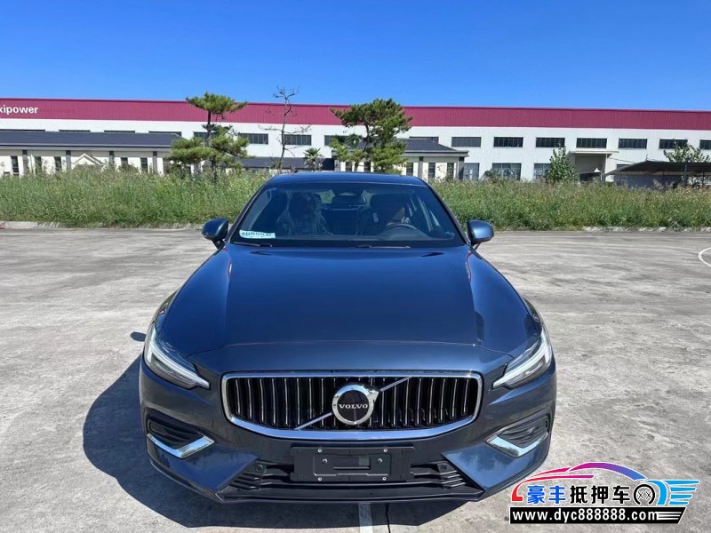 23年沃尔沃S60轿车抵押车出售