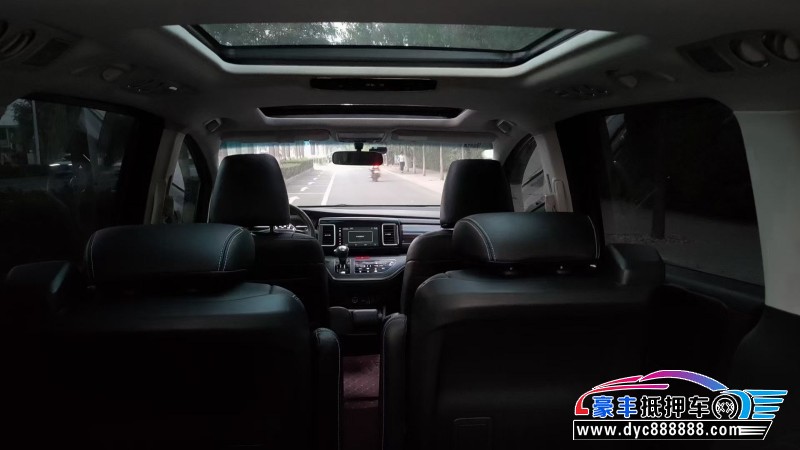 17年本田艾力绅轿车抵押车出售