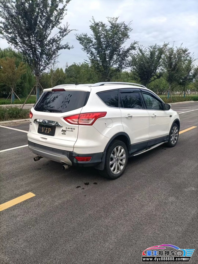 15年福特翼虎轿车抵押车出售