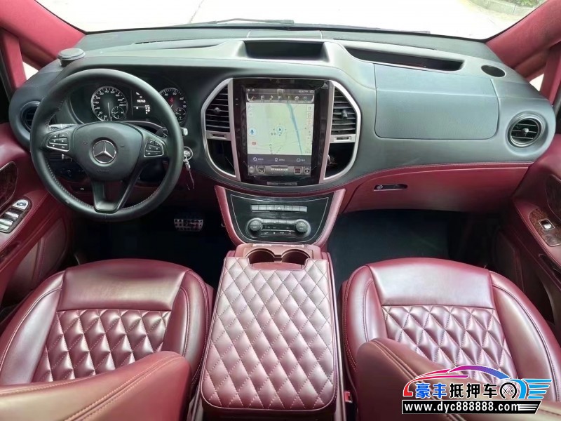 18年奔驰威霆MPV抵押车出售